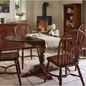 Wood Brothers Old Charm Dining