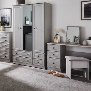 Welcome Furniture Pembroke Crystal
