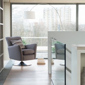 Parker Knoll Evolution Design 1704