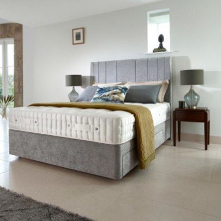 Save up to 40% off* ex-display beds in our Clearance sale