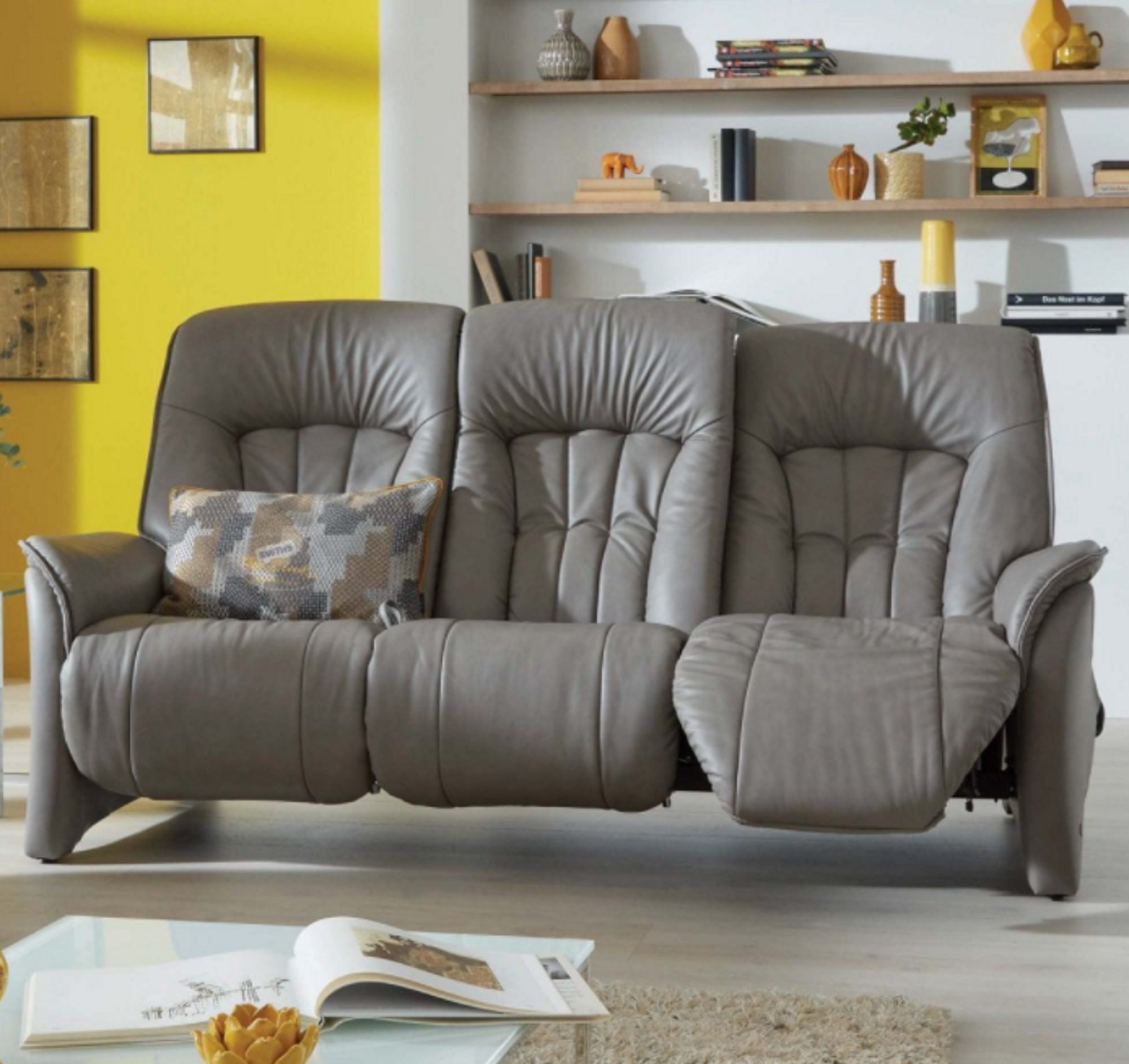 Himolla Rhine (4350) 3 Seater Manual Recliner With Cumuly Function