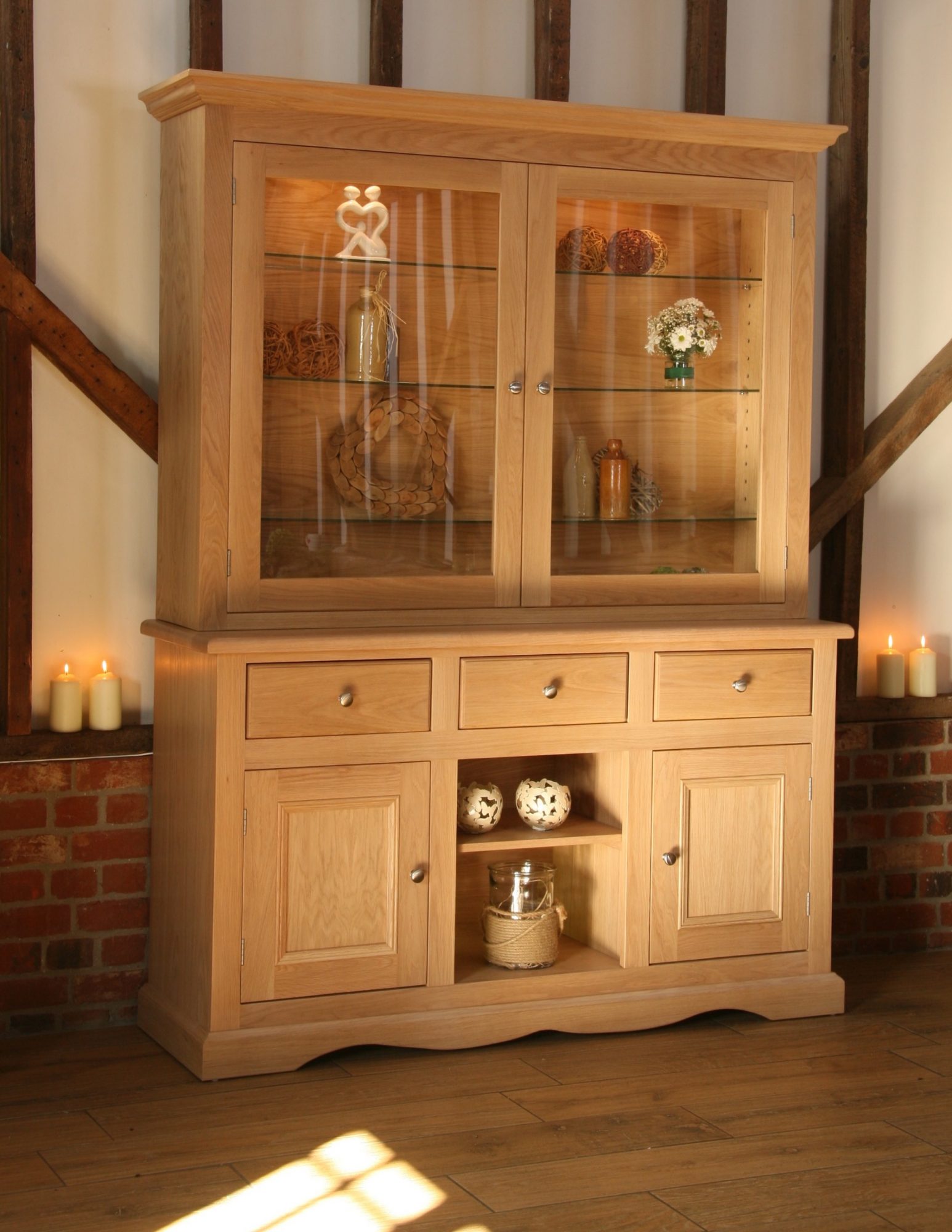 Andrena Pelham 6' Glazed Dresser & Display Units Hafren