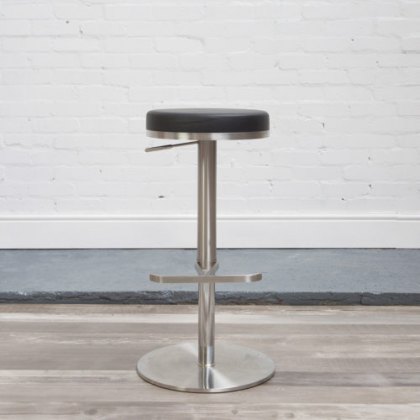 HND Metropolitan Stools