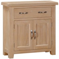 Devonshire Wiltshire Oak Compact Sideboard