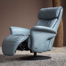 Himolla Sinatra 8937 Heavy Duty Rise & Recliner Vat Zero Rated Himolla Sinatra 8937 Heavy Duty Rise & Recliner Vat Zero Rated