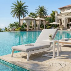 Hafren Outdoor Dasia Luxury Outdoor Sun Lounger With Table Hafren Outdoor Dasia Luxury Outdoor Sun Lounger With Table