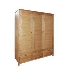 Ercol Bosco 3 Door Wardrobe