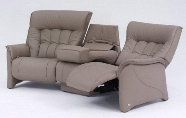 Himolla Himolla Rhine Trapezoidal 3 Seater Powered Recliner With Cumuly Function & Middle Table (4350)