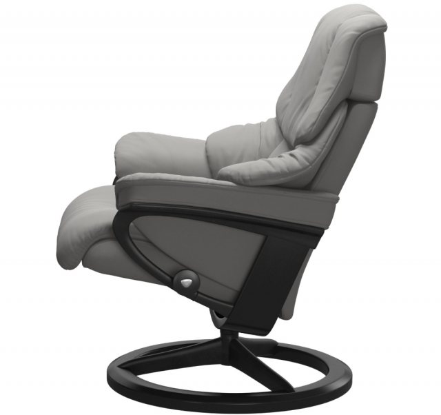 Stressless Stressless Reno Recliner Chair (Signature Base)