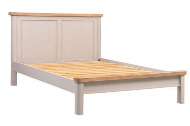 Papaya Trading Papaya Trading Chatsworth Kingsize Bedframe