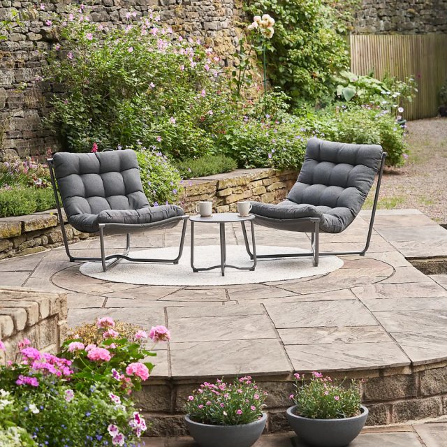 Pacific Lifestyle Pacific Lifestyle Clermont Outdoor Lounging Set