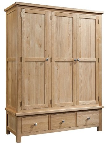 Devonshire Living Devonshire Dorset Light Oak Triple Wardrobe 3 Drawers