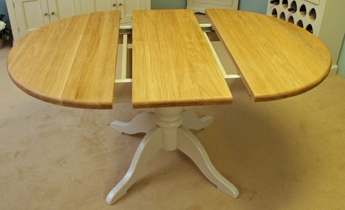 Andrena Andrena Barley Small Extending Oval Pedestal Dining Table