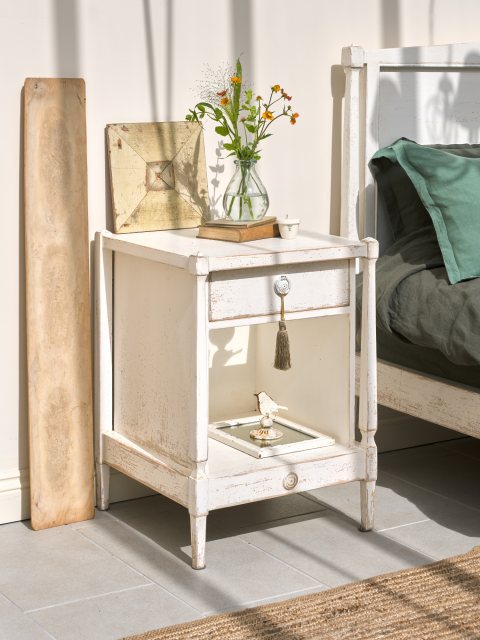 Willis and deals gambier bedside cabinet